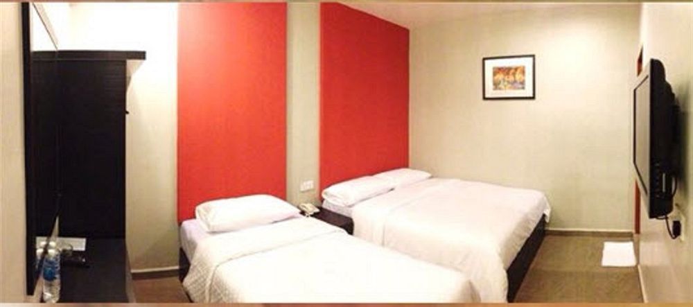 Golden Court Hotel - Tun Abdul Razak Johor Bahru Extérieur photo