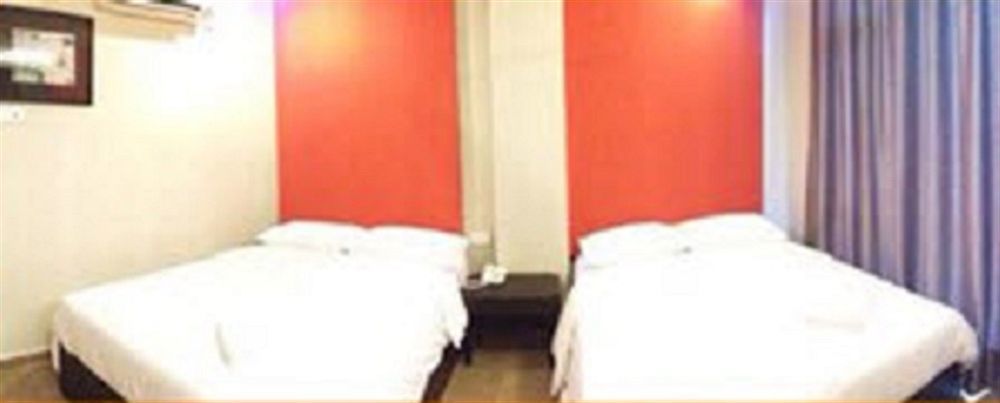 Golden Court Hotel - Tun Abdul Razak Johor Bahru Extérieur photo