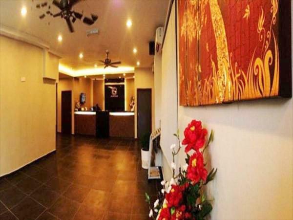 Golden Court Hotel - Tun Abdul Razak Johor Bahru Extérieur photo